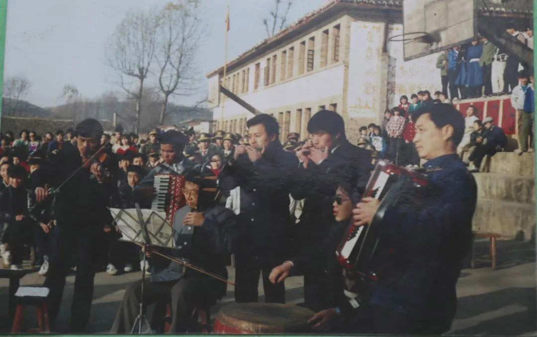 威中老师们的合奏